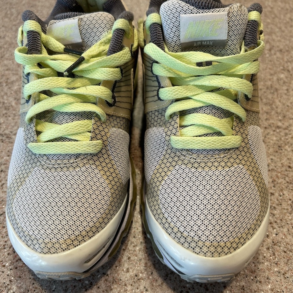 Nike Women’s Air Max Flywire 2010 Running Shoes size 7 Liquid Lime 386374-100